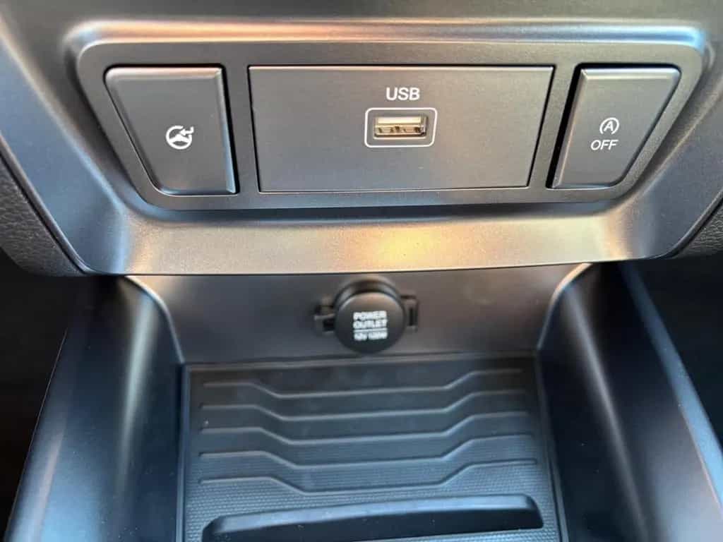 KGM Tivoli NOMAD T-GDi 1,5Benziner 163 PS MT, Navi, null-photo-20