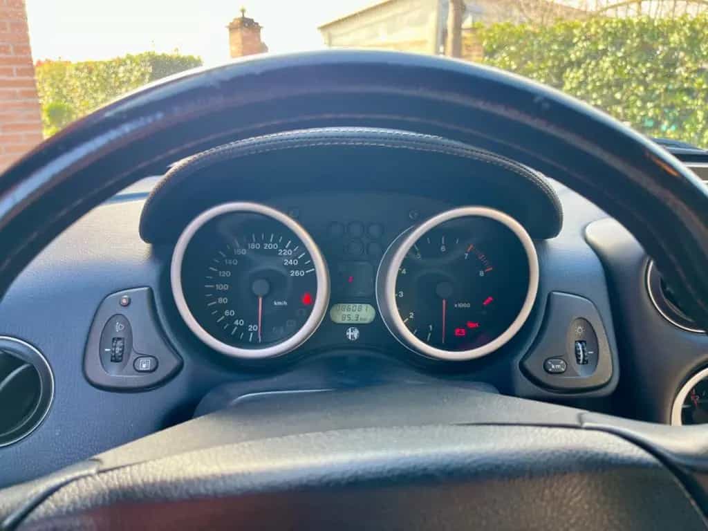 Alfa Romeo GTV Spider 2.0i 16V Twin Spark cat L 07/2000-photo-10