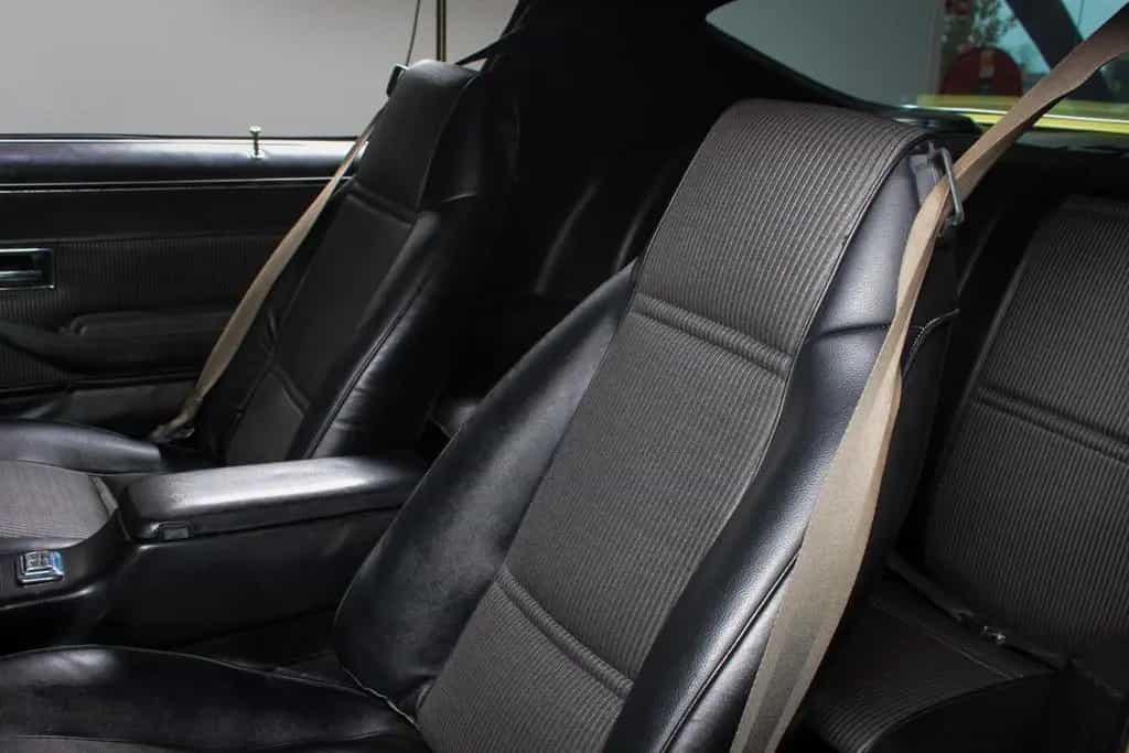 Chevrolet Camaro 1974 Chevrolet Camaro  Z28 01/1974-photo-25