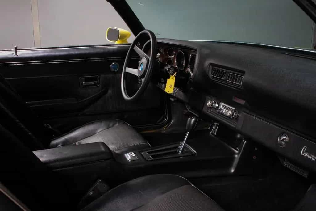Chevrolet Camaro 1974 Chevrolet Camaro  Z28 01/1974-photo-27