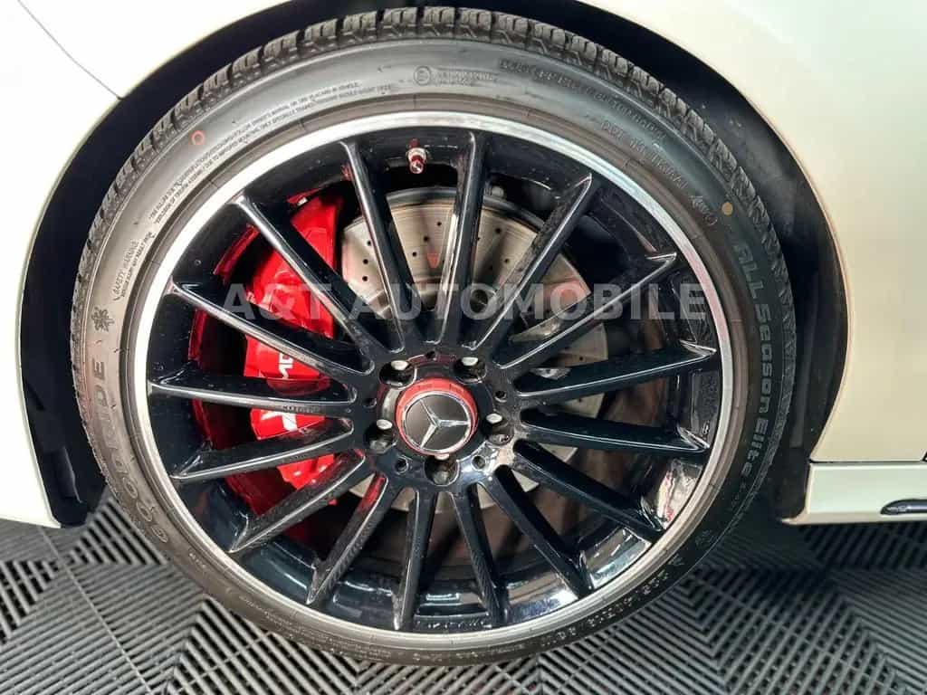 Mercedes-Benz CLA-Class 45 AMG CLA -Klasse CLA 45 AMG 4Matic 04/2017-photo-28