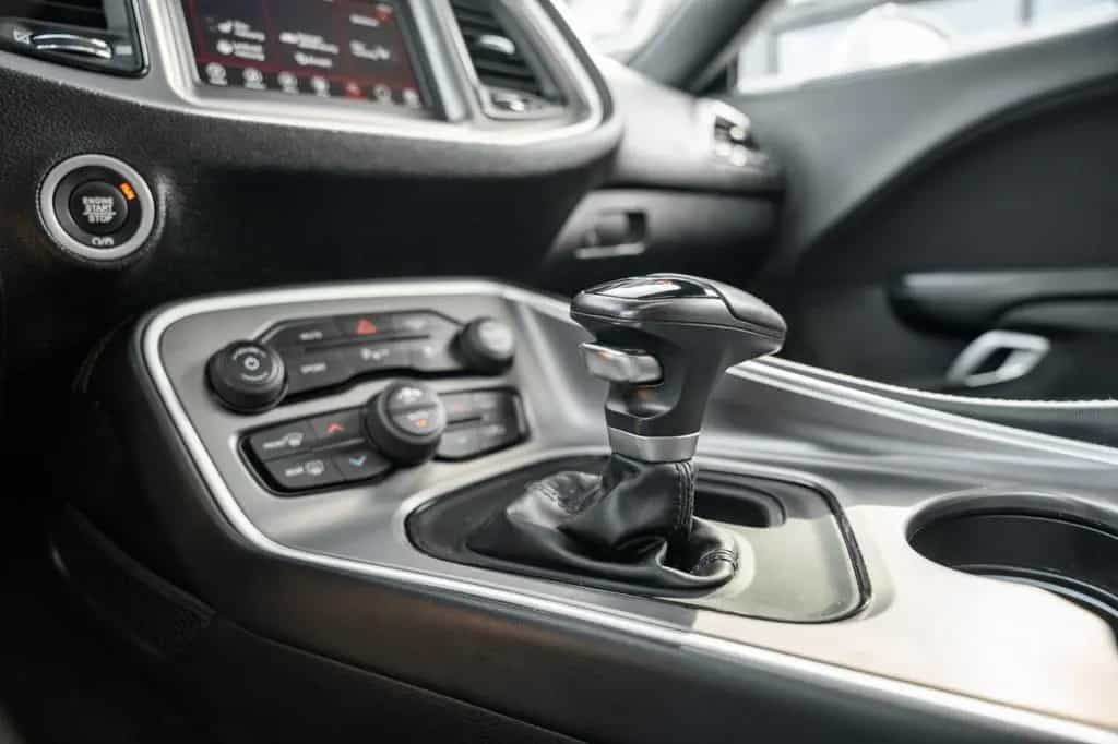 Dodge Challenger 5,7 R/T HEMI NAV ALPINE KAMERA LED 05/2021-photo-22