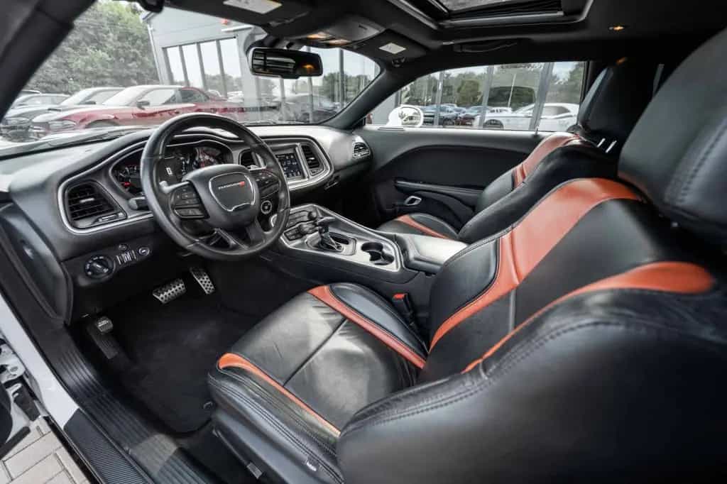 Dodge Challenger 5,7 R/T HEMI NAV ALPINE KAMERA LED 05/2021-photo-24