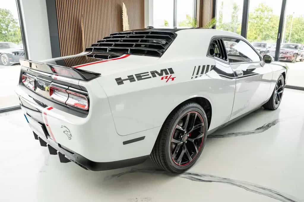 Dodge Challenger 5,7 R/T HEMI NAV ALPINE KAMERA LED 05/2021-photo-4