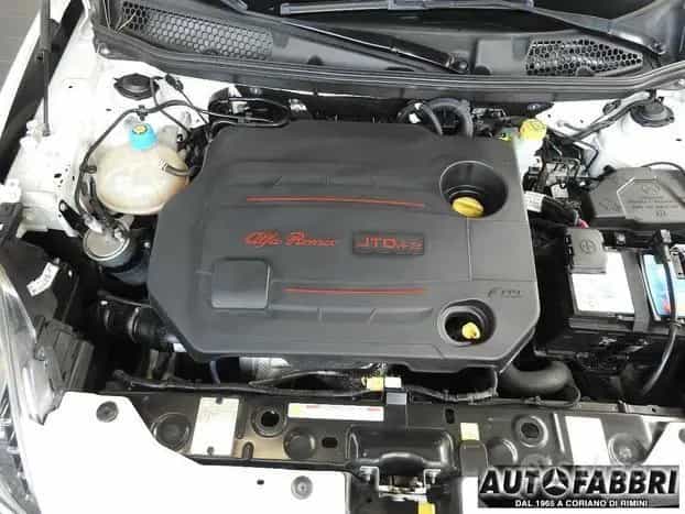 Alfa Romeo Giulietta ROMEO - Giulietta - 1.6 JTDm-2 105 CV 01/2012-photo-0