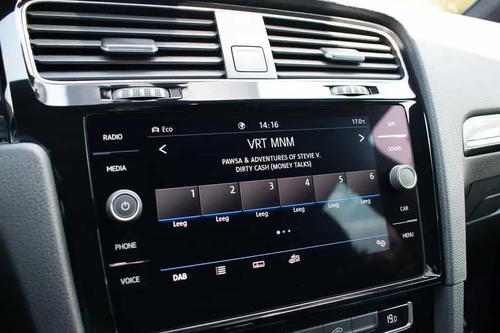 Volkswagen Golf R, AUTOM, APPLE/ANDROID, LED, ACC, DAB, DRI 05/2020-photo-7