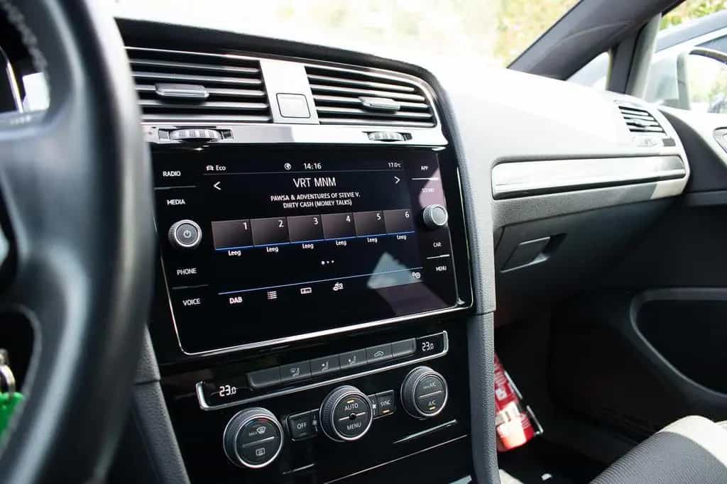 Volkswagen Golf R, AUTOM, APPLE/ANDROID, LED, ACC, DAB, DRI 05/2020-photo-8
