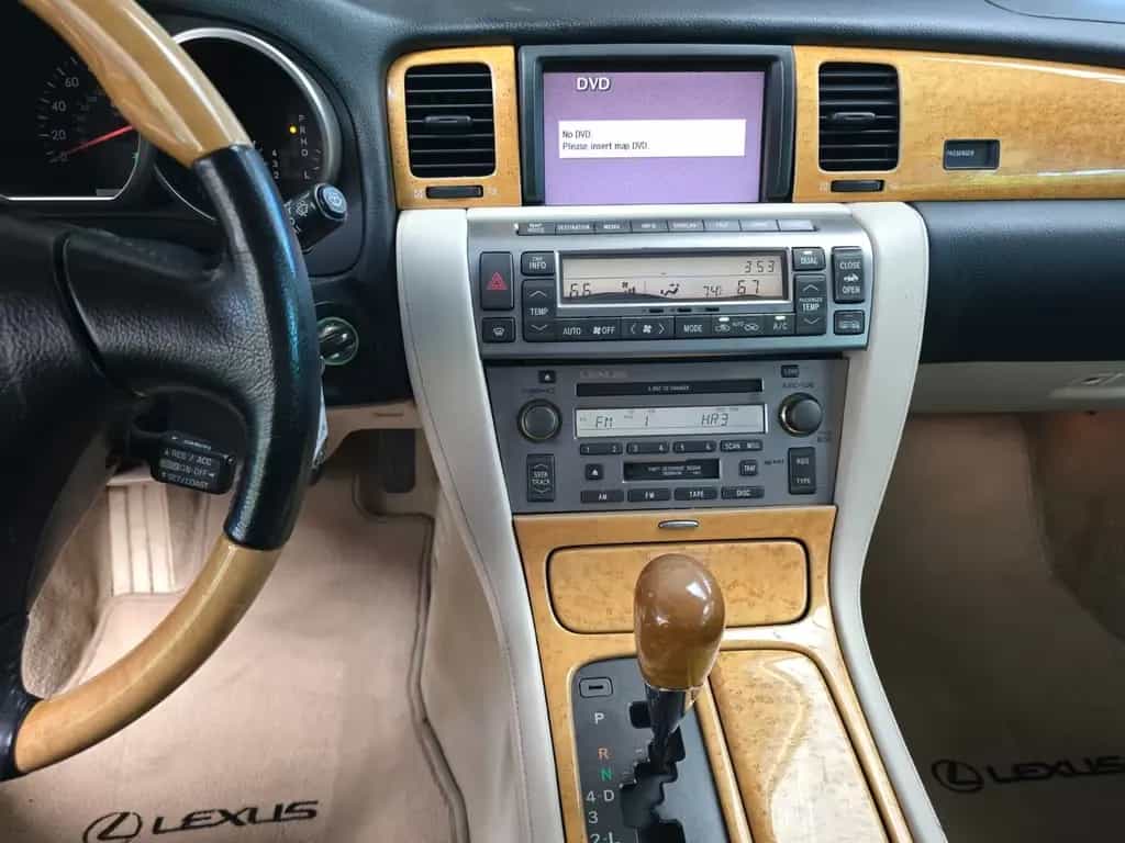 Lexus SC 430 V8 BI-COLOUR-LEDER/NAVI/MEMORY/SZH/PDC 02/2005-photo-21