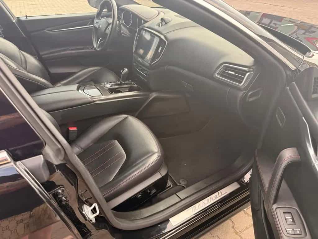 Maserati Ghibli 3.0 V6 S Automatik 07/2017-photo-12