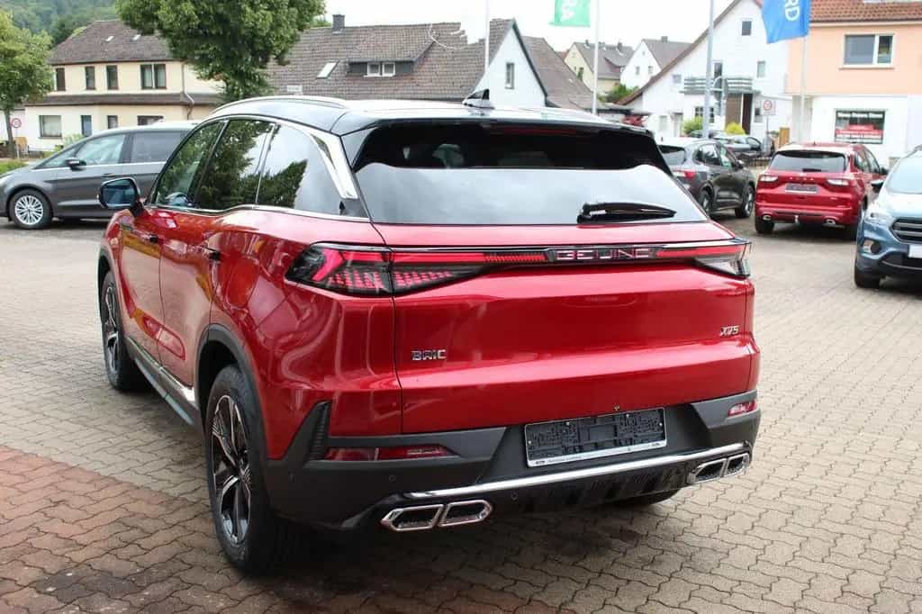 BAIC Beijing X75 X75 Schiebedach Sitzbelüftung Massagesitze etc null-photo-3