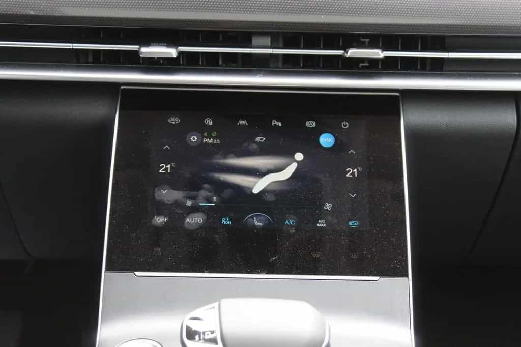 BAIC Beijing X75 X75 Schiebedach Sitzbelüftung Massagesitze etc null-photo-9
