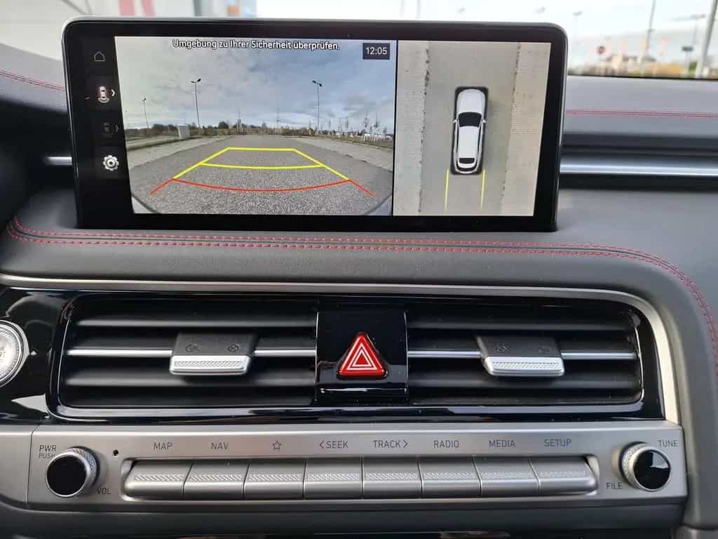 Genesis G70 GX8 Shooting Brake 2.0T AWD Sport 03/2024-photo-27
