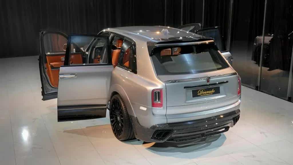 Rolls-Royce Cullinan Onyx Concept null-photo-20