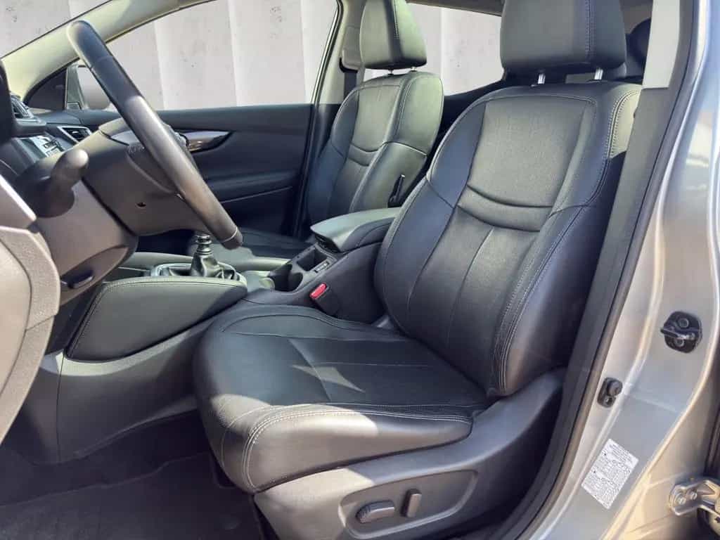 Nissan Qashqai Tekna*LED*CAM*NAVI*LEDER*AHK*ASSIST 06/2017-photo-11
