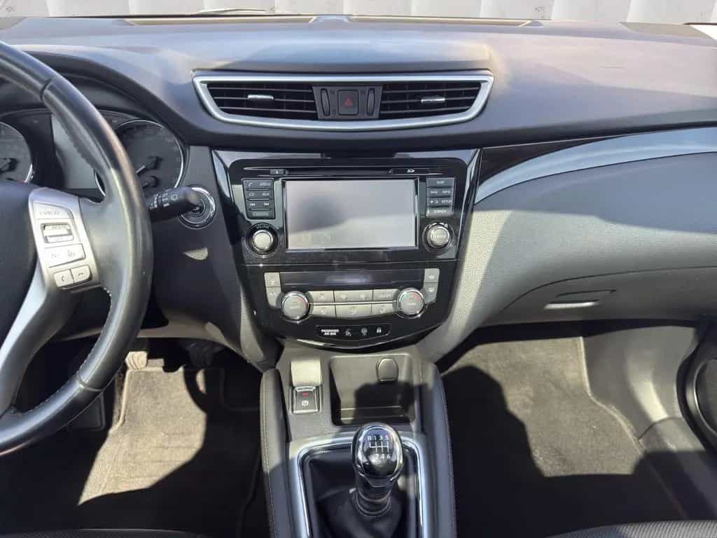 Nissan Qashqai Tekna*LED*CAM*NAVI*LEDER*AHK*ASSIST 06/2017-photo-14