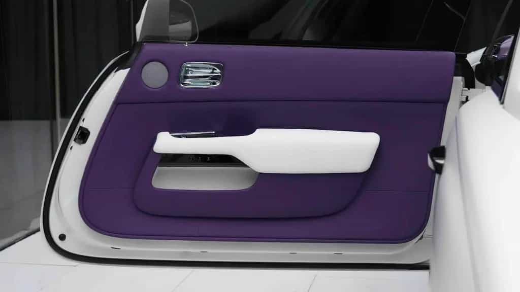 Rolls-Royce Dawn 01/2020-photo-19
