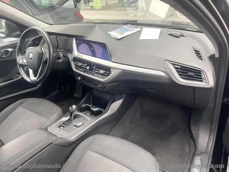 BMW 1 Series 116d 5p. Business Advantage FARI CAR PLAY 05/2021-photo-2