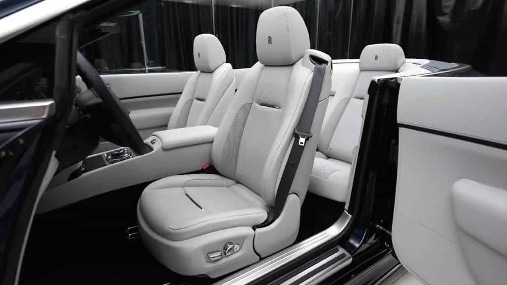 Rolls-Royce Dawn Onyx Concept 01/2022-photo-31