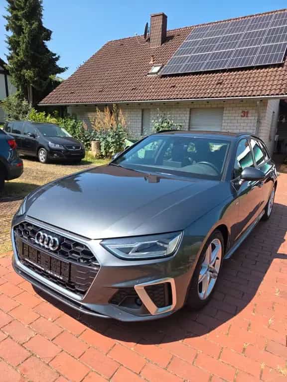 Audi A4 Avant 40 TDI S line Front-Heck Kamera, Memory 01/2022-photo-0