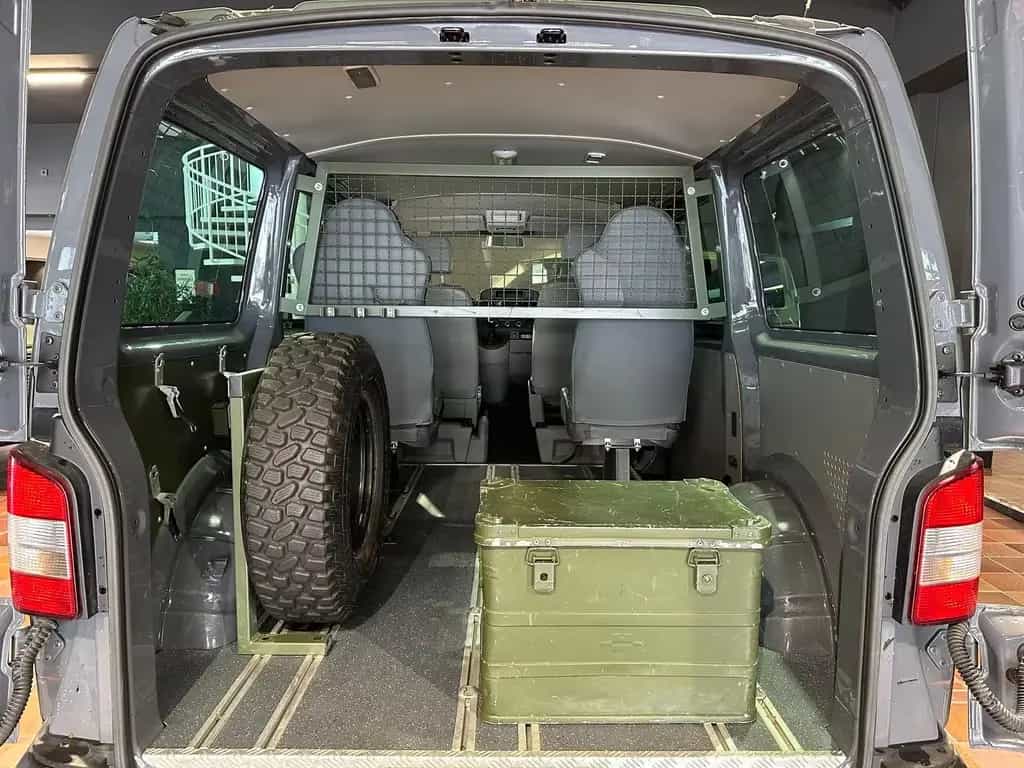 Volkswagen Transporter Widder 4Motion kurz Seikel Rockton Bundeswehr 07/2014-photo-9