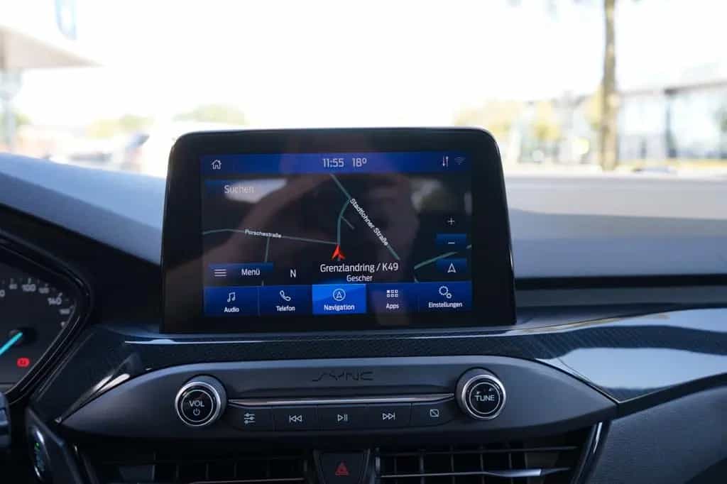 Ford Focus Lim.1.0 EcoBoost ST-Line AHK/Navi/Shz 11/2018-photo-12