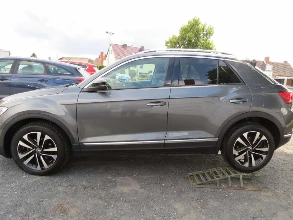 Volkswagen T-Roc United 2.Hd.  LED  AHK  NAVI Klimaaut. SHZ 11/2020-photo-23