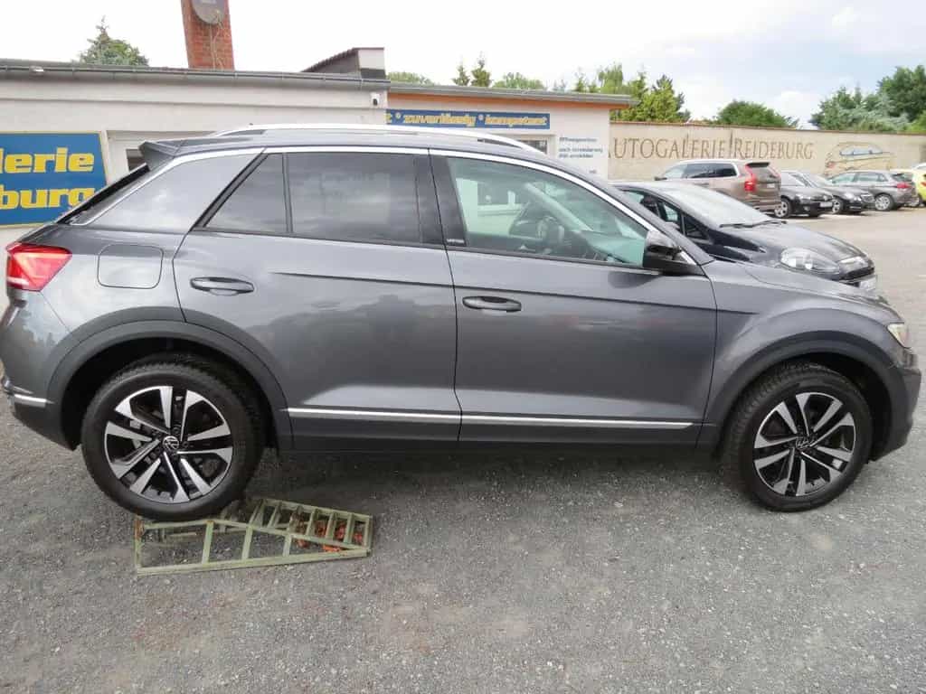 Volkswagen T-Roc United 2.Hd.  LED  AHK  NAVI Klimaaut. SHZ 11/2020-photo-8