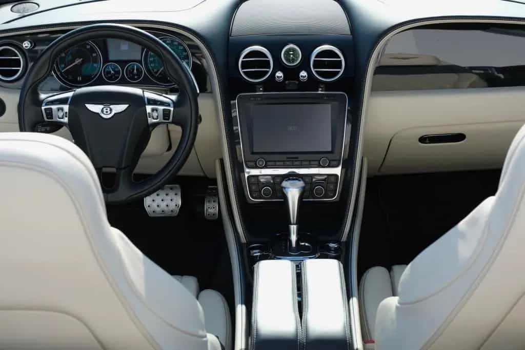 Bentley Continental GTC V8S*Mulliner*Massage*ACC*Sitzbel 07/2015-photo-24