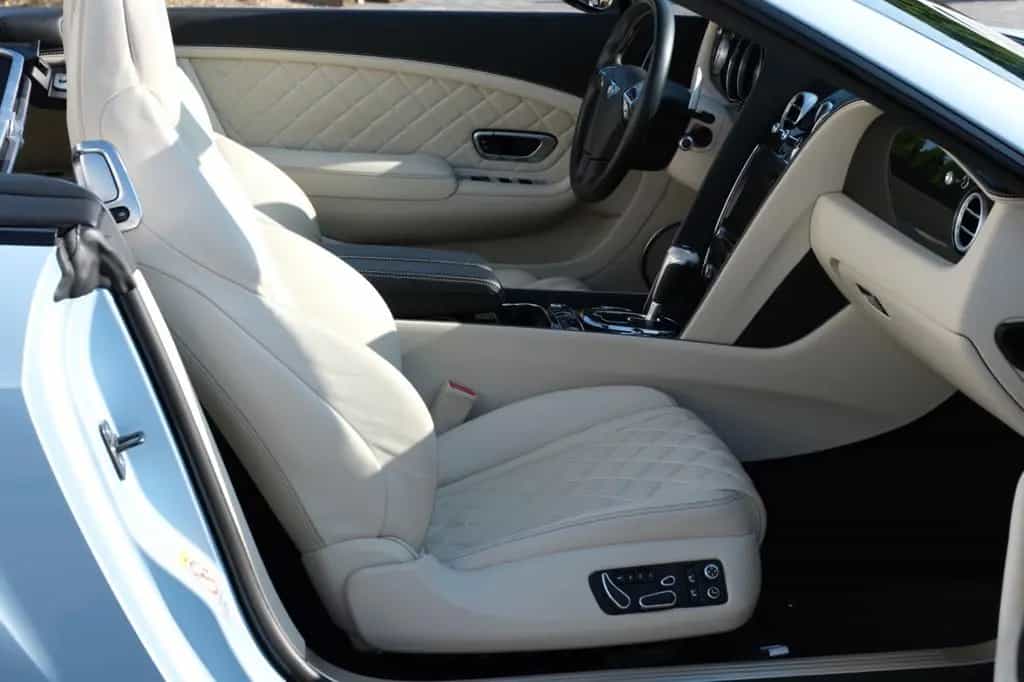 Bentley Continental GTC V8S*Mulliner*Massage*ACC*Sitzbel 07/2015-photo-28