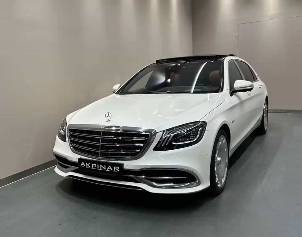Maybach Other S560 Maybach 4M *CHAUFFEUR PAKET*FOND-TV*MASSAGE 08/2017-photo-1