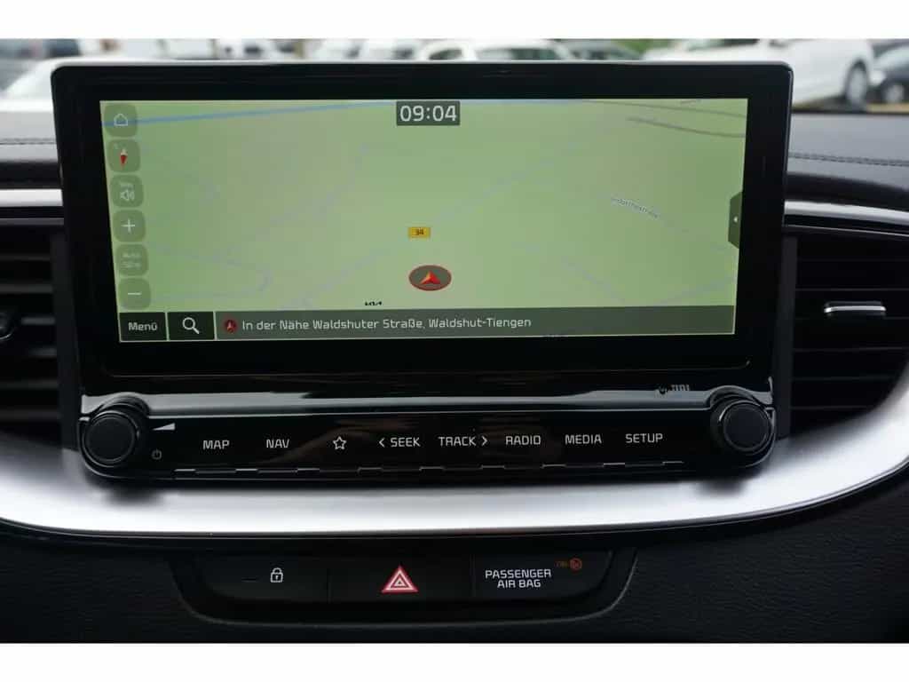 Kia Ceed_sw 1.5T 140 GT Line DCT7 AHK Navi Techn. AC 02/2026-photo-17
