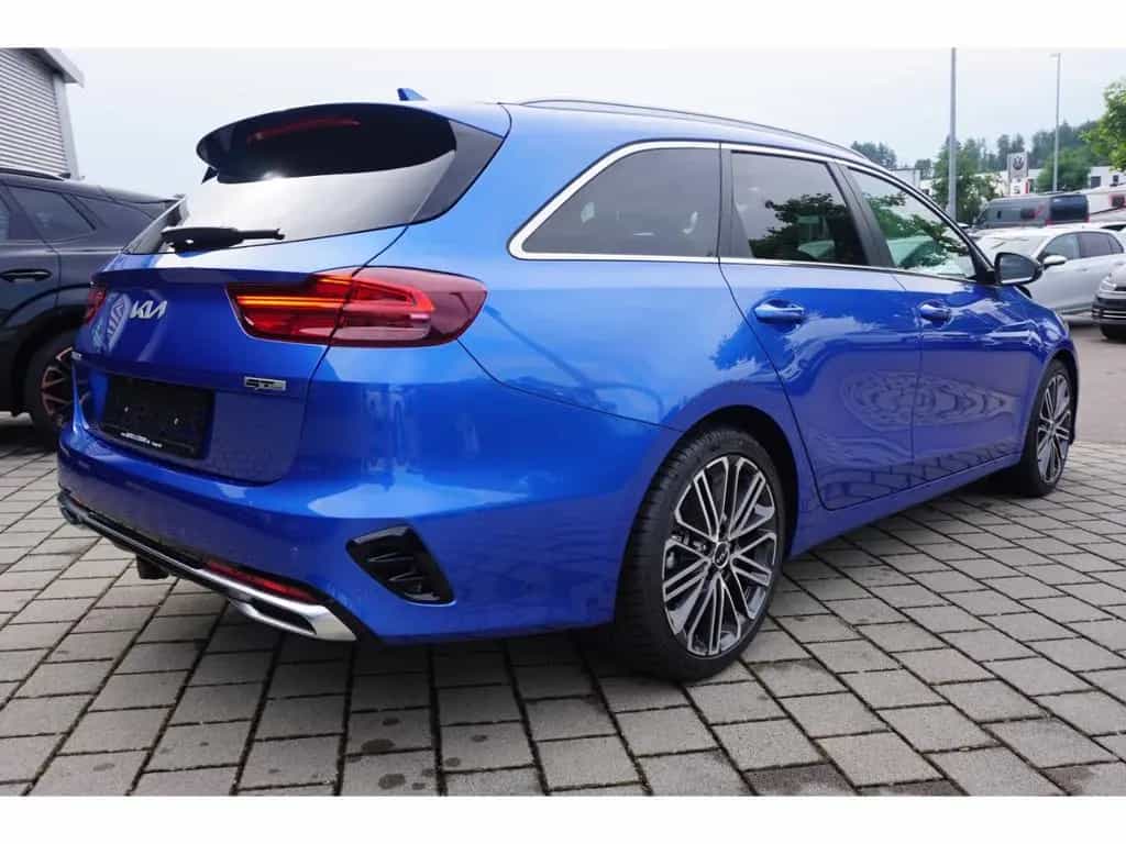 Kia Ceed_sw 1.5T 140 GT Line DCT7 AHK Navi Techn. AC 02/2026-photo-5