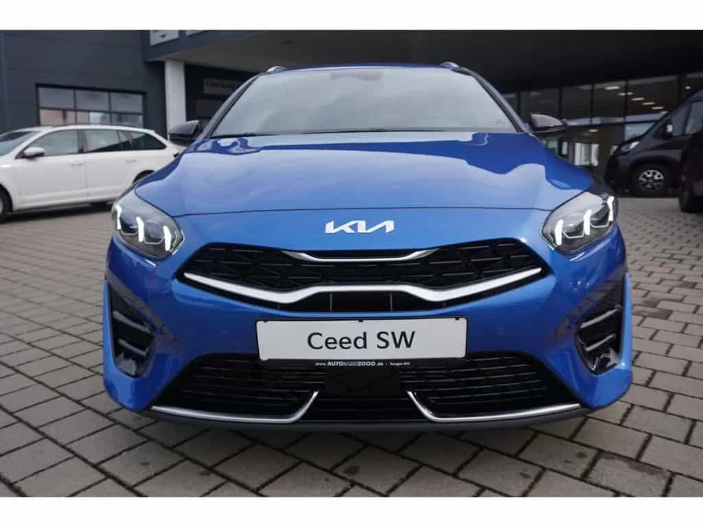 Kia Ceed_sw 1.5T 140 GT Line DCT7 AHK Navi Techn. AC 02/2026-photo-7