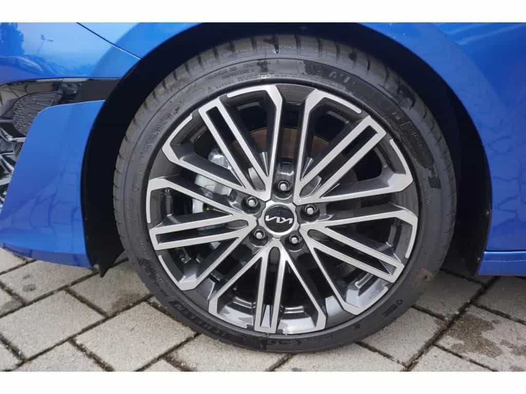 Kia Ceed_sw 1.5T 140 GT Line DCT7 AHK Navi Techn. AC 02/2026-photo-8
