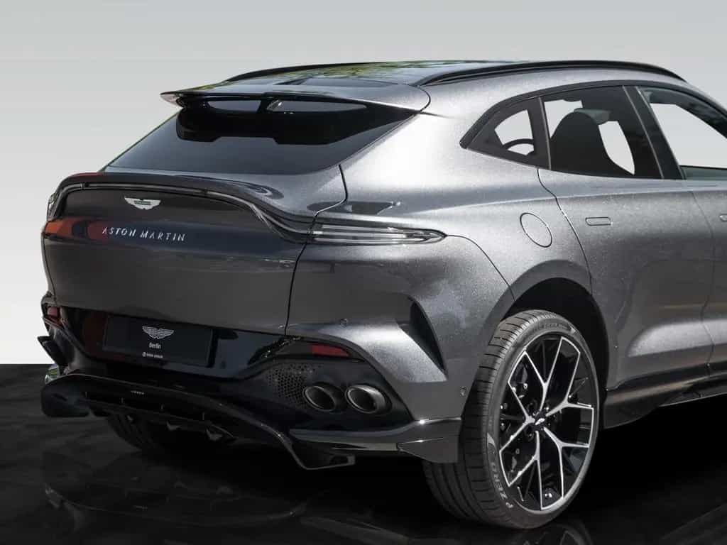 Aston Martin DBX 707 | Remote Heat | Signature Paint 01/2025-photo-10