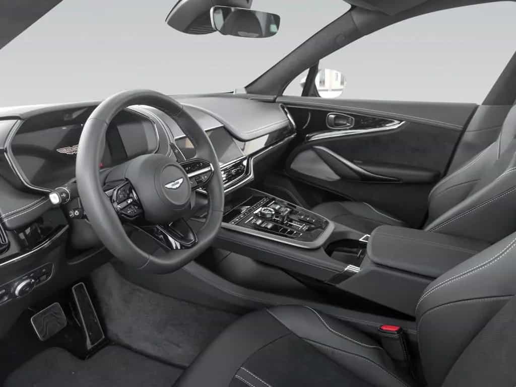 Aston Martin DBX 707 | Remote Heat | Signature Paint 01/2025-photo-19