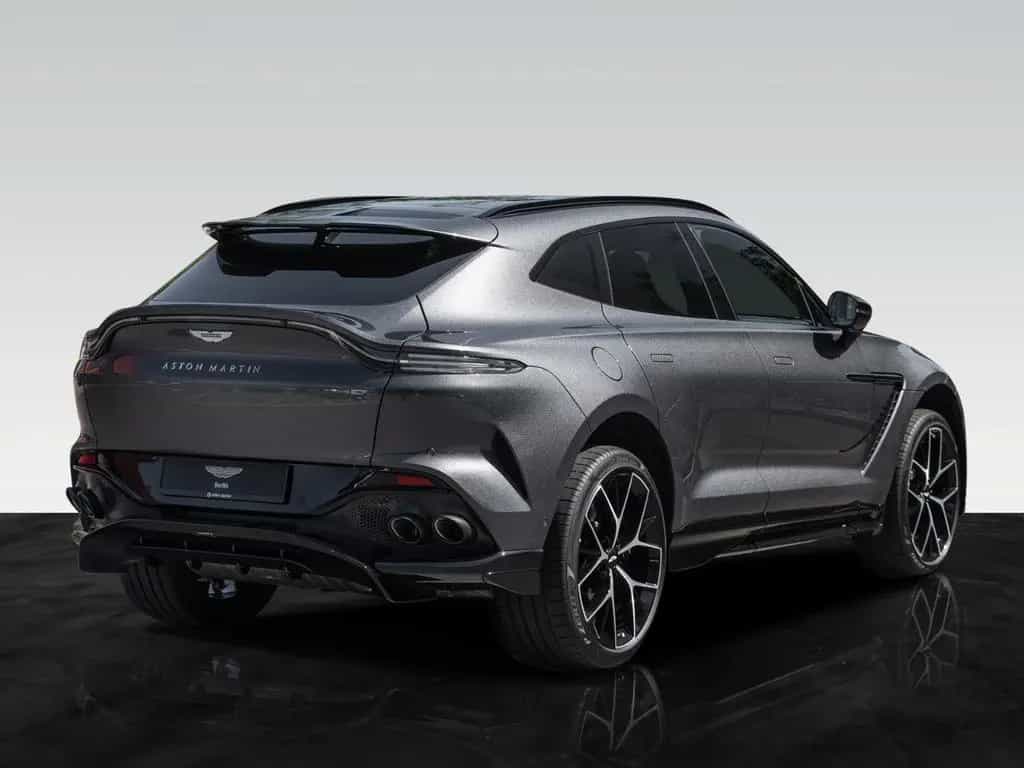 Aston Martin DBX 707 | Remote Heat | Signature Paint 01/2025-photo-2