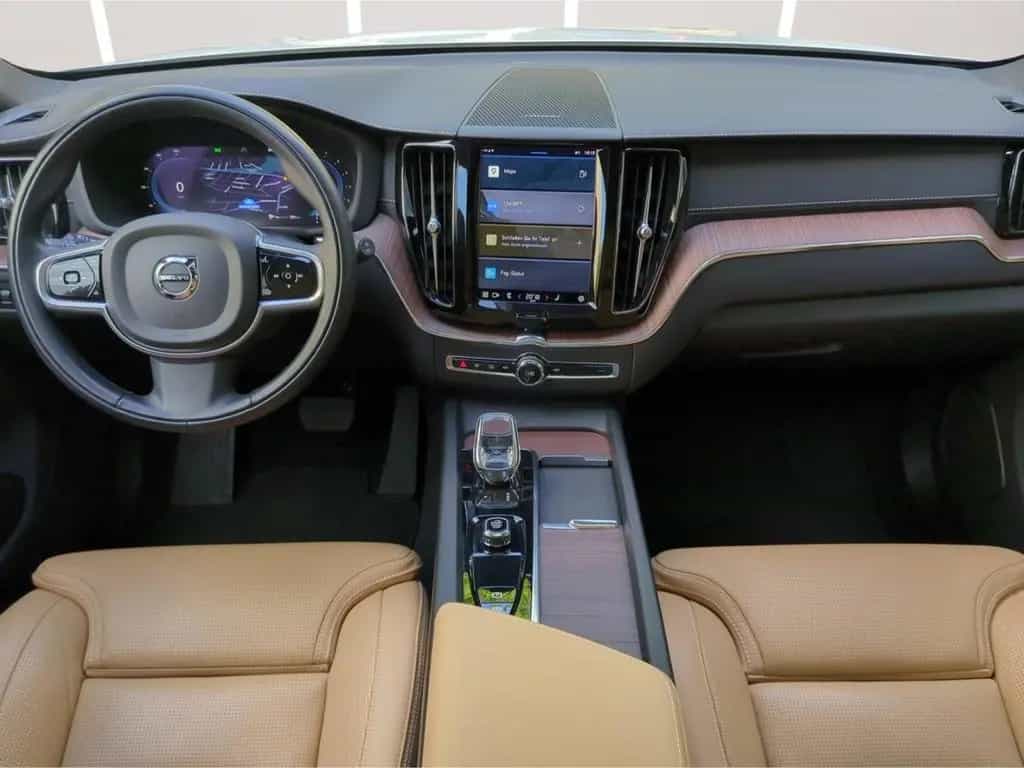 Volvo XC60 B6 AWD Inscription *Luft*SH*Pano*Nappa* 02/2022-photo-10
