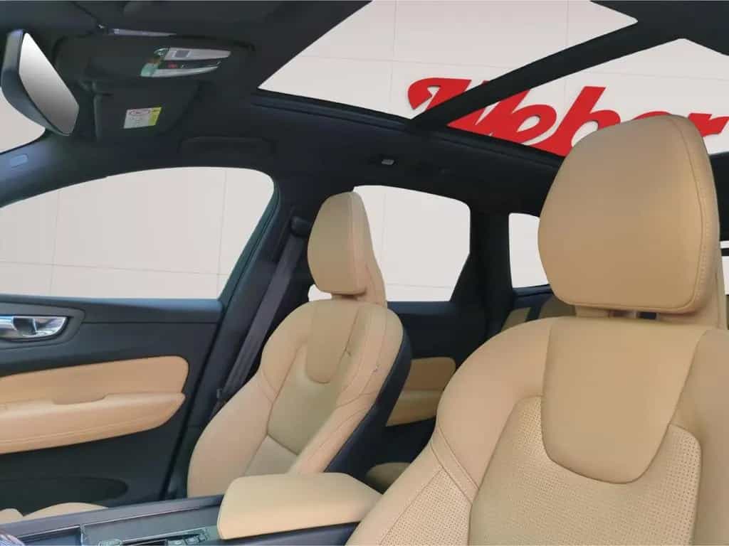 Volvo XC60 B6 AWD Inscription *Luft*SH*Pano*Nappa* 02/2022-photo-14