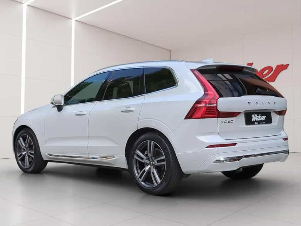 Volvo XC60 B6 AWD Inscription *Luft*SH*Pano*Nappa* 02/2022-photo-3