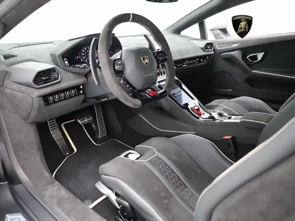 Lamborghini Huracán Sterrato 1 di 1499 I Lamborghini Hamburg 06/2025-photo-10