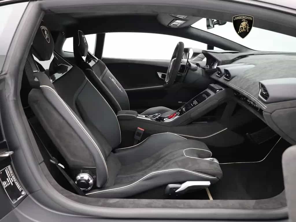 Lamborghini Huracán Sterrato 1 di 1499 I Lamborghini Hamburg 06/2025-photo-5