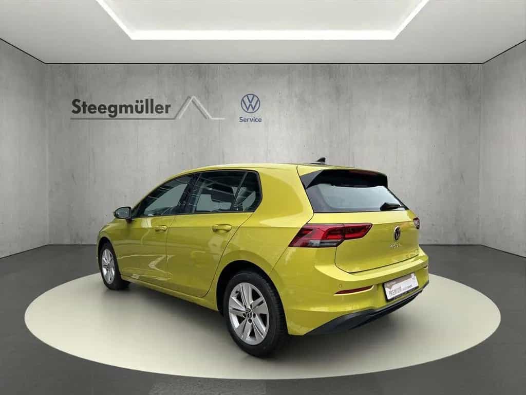 Volkswagen Golf 1.5 TSI ACT 6 Gang  Life 07/2020-photo-2