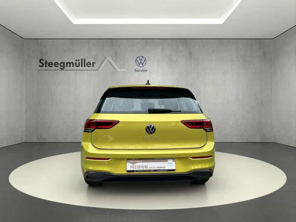 Volkswagen Golf 1.5 TSI ACT 6 Gang  Life 07/2020-photo-3