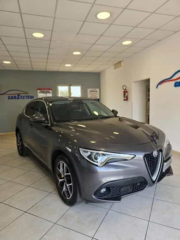 Alfa Romeo Stelvio 2.2 Turbodiesel 190 CV AT8 Su 06/2019-photo-2