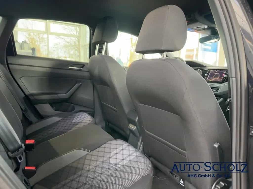 Volkswagen Taigo 1.0 TSI R-LINE+DSG+AHK+RFK+NAV+ACC+MATRIX 06/2025-photo-10
