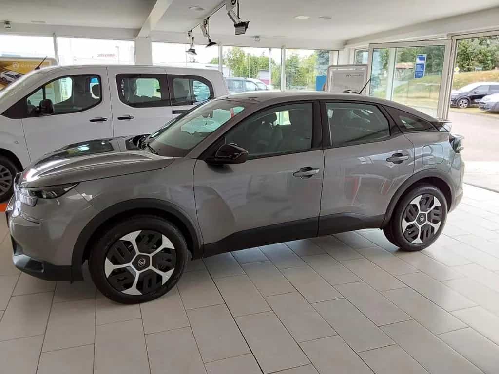 Citroën C4 1.2 EU6e PureTech 130 S&S EAT8 Plus 07/2025-photo-7