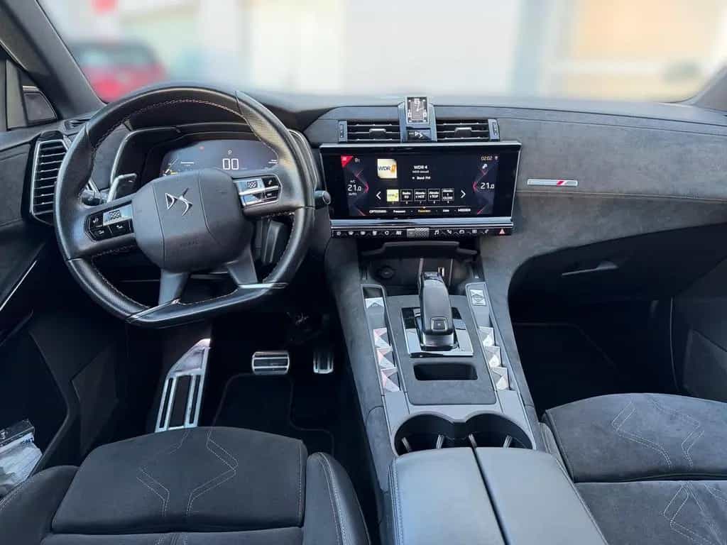DS Automobiles DS7 (Crossback) DS7 CROSSBACK PERFLI BHDI 180 NAVI,ELEKTR.HECKKL 07/2018-photo-9