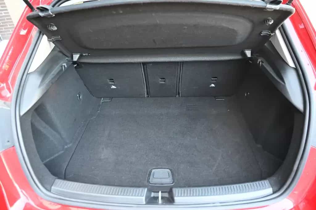 Mercedes-Benz A 250 Progressive Leder Navi LED PDC Tempomat 07/2018-photo-14