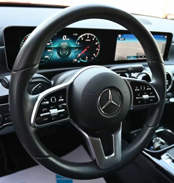 Mercedes-Benz A 250 Progressive Leder Navi LED PDC Tempomat 07/2018-photo-8